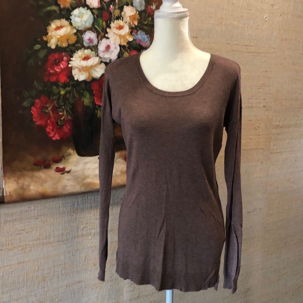 Pink rose lightweight knit sweater
